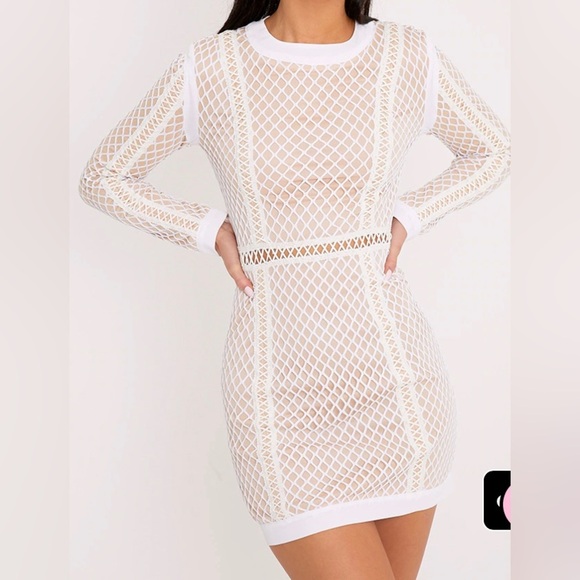 NWT Prettylittlething Thea White Fishnet Panel Bodycon Dress size 12 - Picture 2 of 4